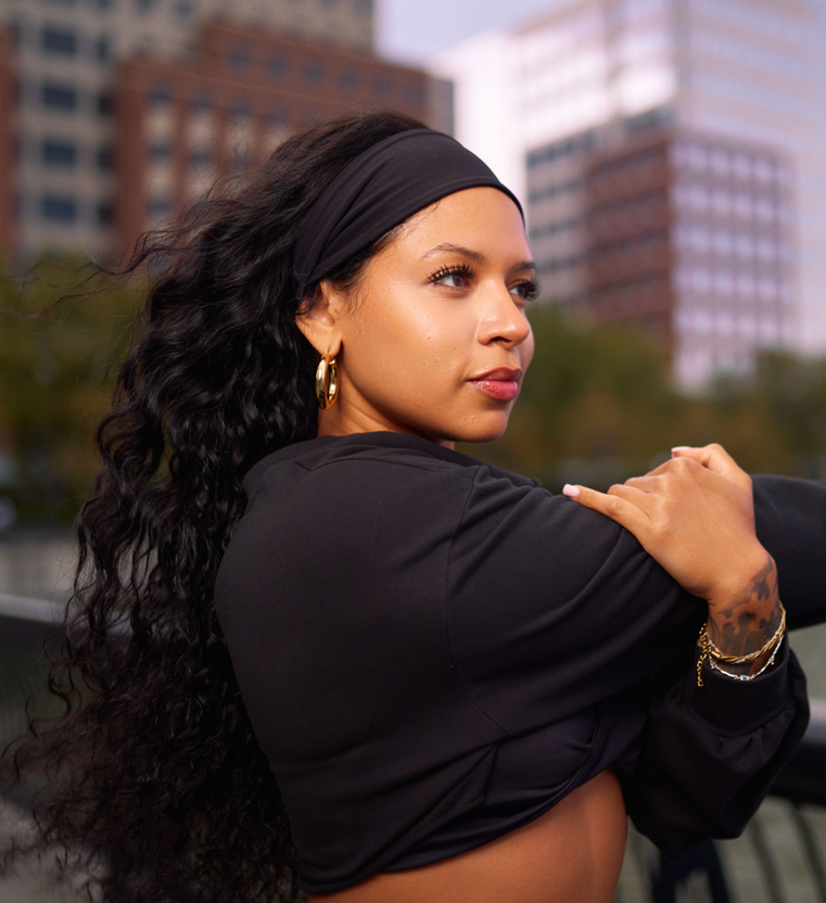 Muhyee Black Sweatband
